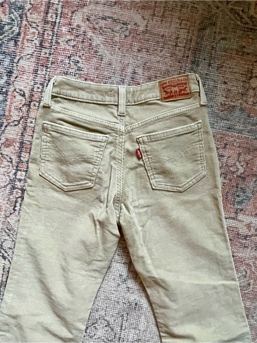Levi’s Women’s Beige Corduroy Superlow Boot Flare Jeans SZ 25 NWOT Red Tag Y2K - Picture 6 of 8